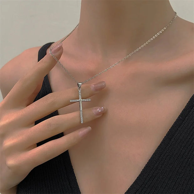 Classic Charm Jesus Cross Necklace Exquisite Retro Personality Versatile Stainless Steel Banquet Lucky Clavicle Chain